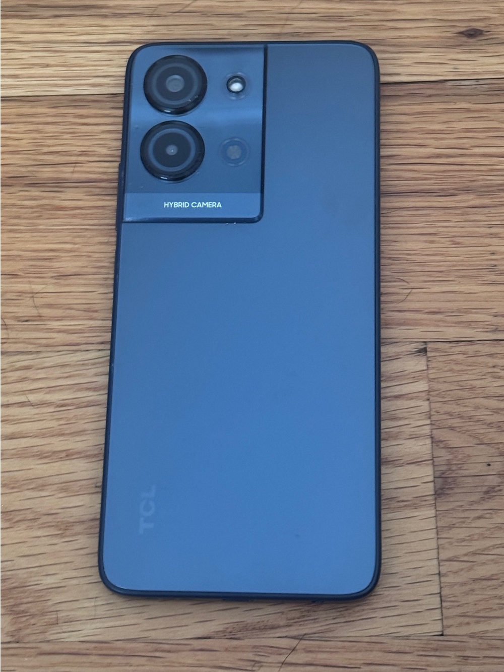Android Smartphone - Picture 2 of 3